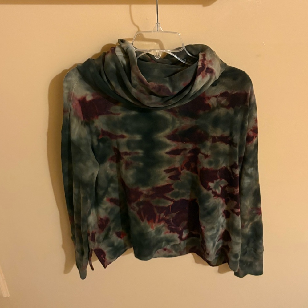 Gilda Midani tie dye cowlneck pullover